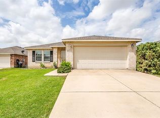 10324 Roosevelt Gap Ct, Fort Worth, TX 76140