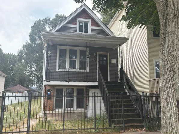 8736 S Marquette Ave, Chicago, IL 60617