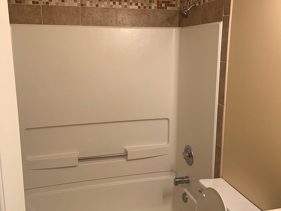 2nd bathroom