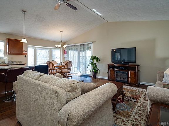 3rd image of 4 Wildwood Dr #156
