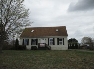 3 Henry Rd, South Glens Falls, NY 12803