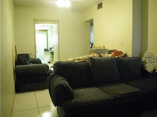 5th image of 1430 NE 170th St APT 116