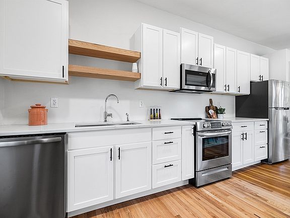 5th image of 98 Lancaster Rd