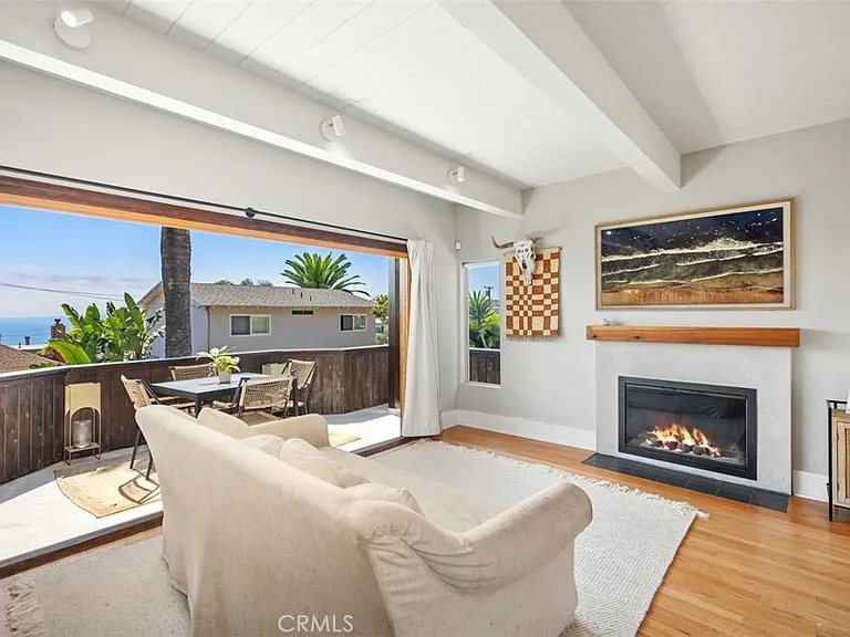 31888 Hillside Ln — Photo 11