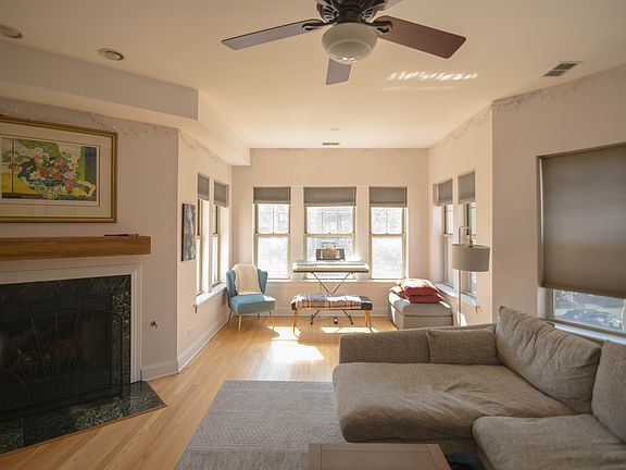 4th image of 814 W Sunnyside Ave