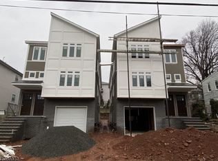 79 Seymour Ave, Newark, NJ 07108