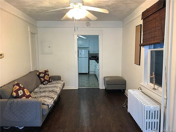 4th image of 593 Piermont Ave APT 1