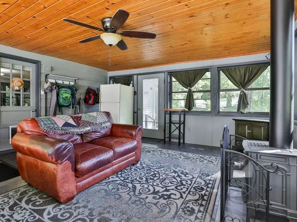 2 Dove Street, Boscawen, NH 03303