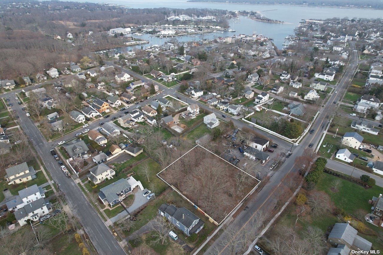 450 Main Street, Greenport, NY 11944 Zillow