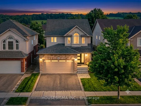 22 Highlands Cres, Collingwood, ON L9Y 5H3