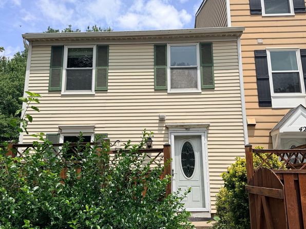 40 Whitechurch Ct