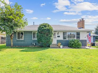 10249 Clinton Ave S, Bloomington, MN 55420