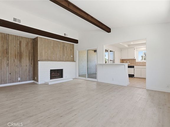 2nd image of 1450 Manhattan Beach Blvd