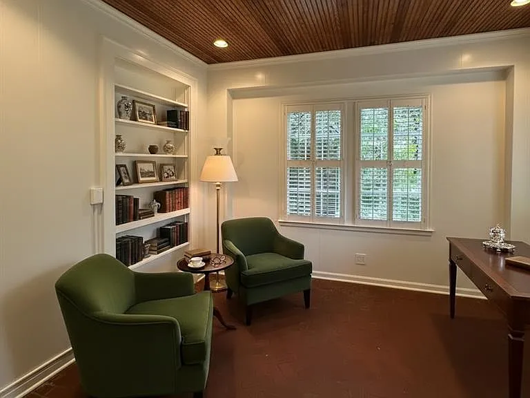 935 Stovall Blvd NE — Photo 12