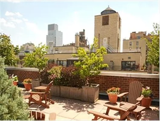 Sold by Douglas Elliman | media 19