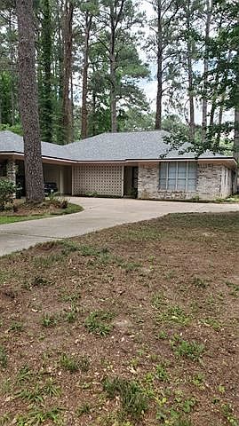 2nd image of 501 Pine Cone Dr
