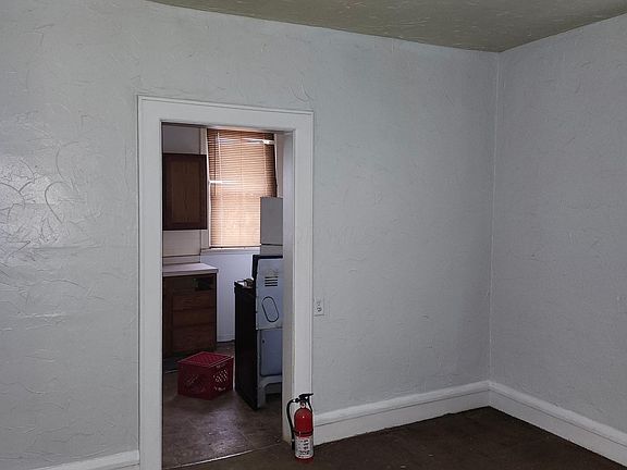 5th image of 901 Lockbourne Rd