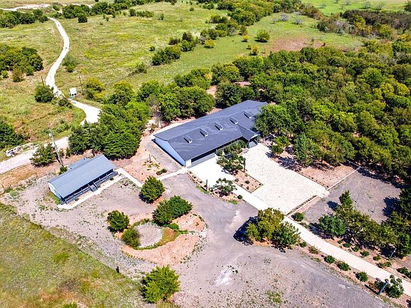 2nd image of 1431 Fm 85
