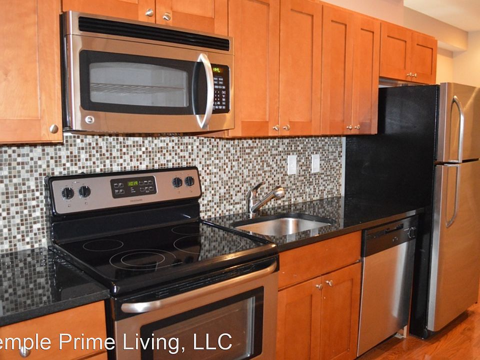 1st image of 1824 N Willington St APT B