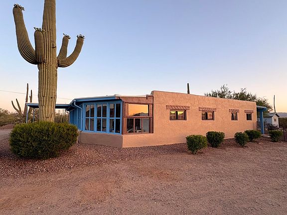 5th image of 7450 N Sunshine Hills Trl