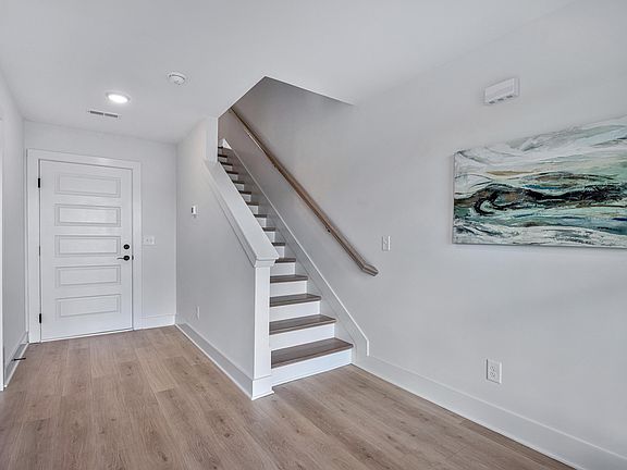 2nd image of 1718 Cotton Way