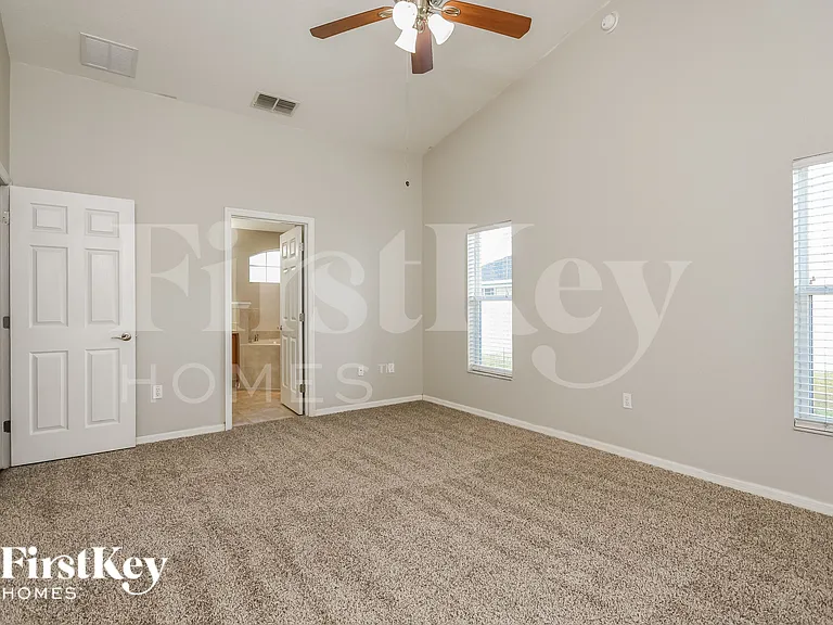 4736 Mandolin Loop — Photo 10