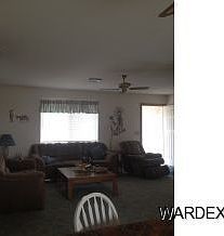 3rd image of 2360 W Huntington Dr