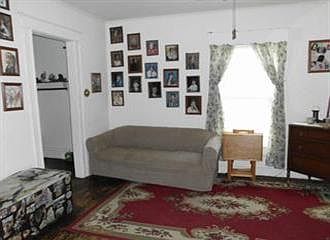 4th image of 14 Sciota St