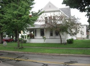 203 E Diamond St, Kendallville, IN