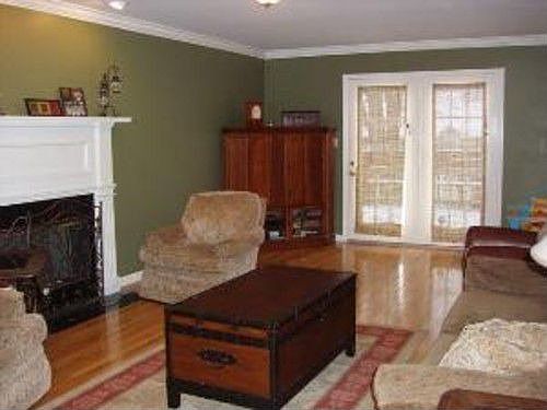 3rd image of 202 Greenboro Ct