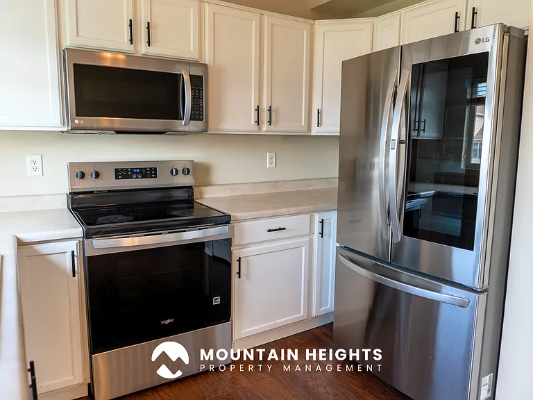 1953 W Black Angus Dr — Photo 12