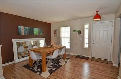 4th image of 5777 Boxwood Dr E