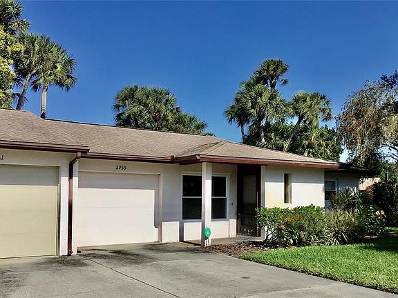 3rd image of 2955 Captiva Gardens Dr #26