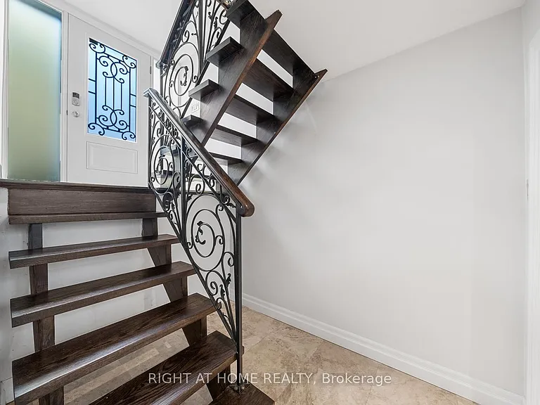 40 Heathview Ave — Photo 35