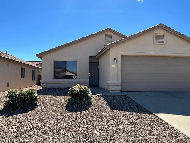 1774 Silverado Dr — Photo 34