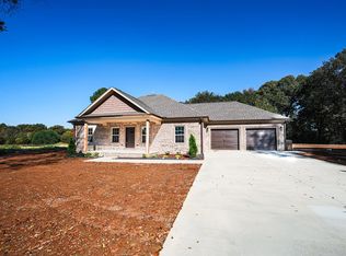2672 County Road 277, Florence, AL 35633