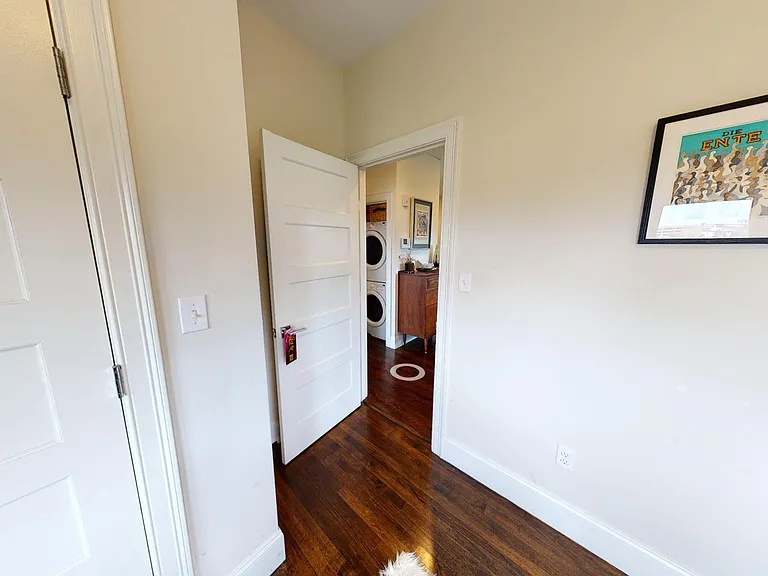 11 Newcomb St #10 — Photo 8