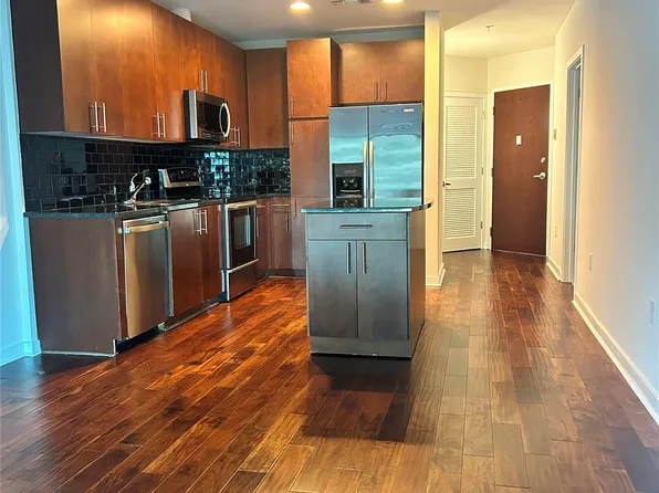 210 N Church St Unit 1105, Charlotte, NC 28202