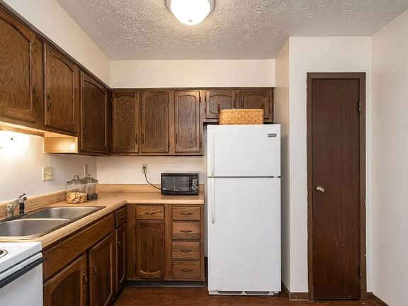 4th image of 503 N Grant St APT 7