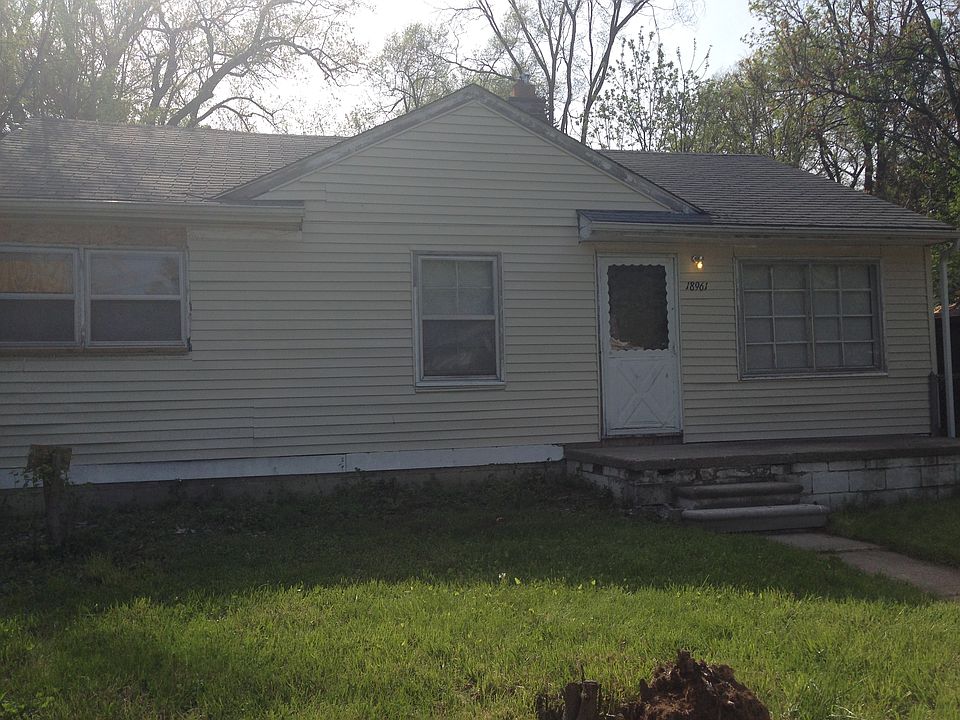 1st image of 18961 Westbrook St