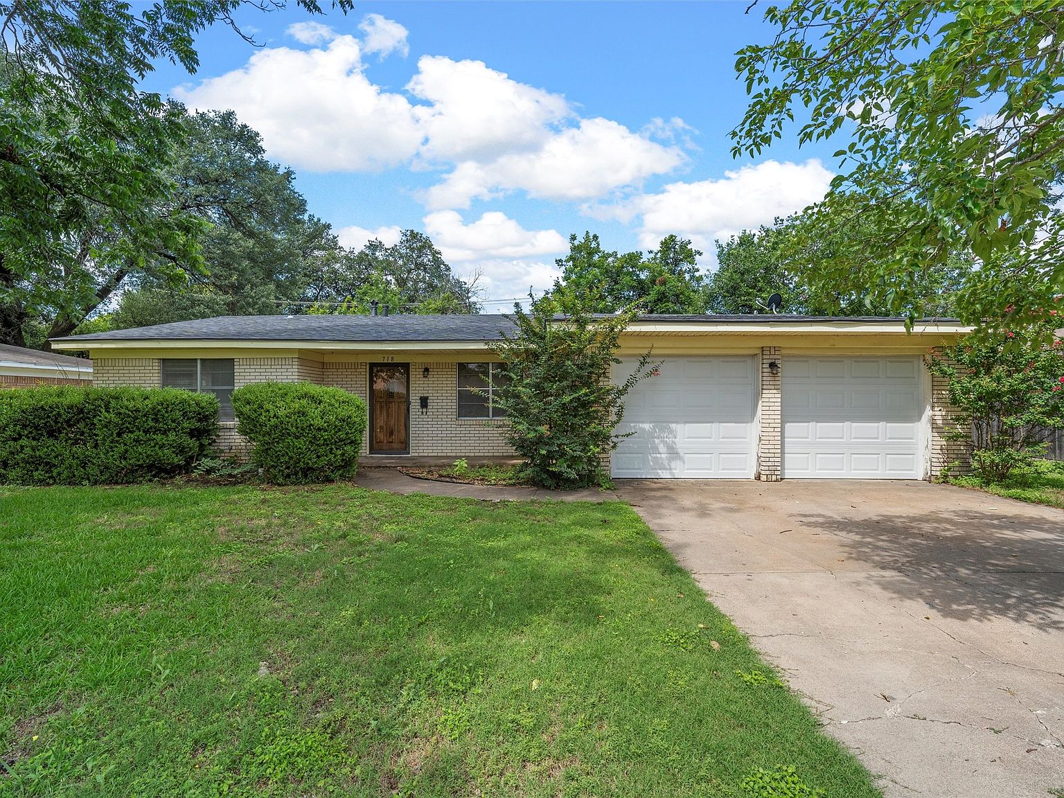 718 N 57th St, Waco, TX 76710 | Zillow