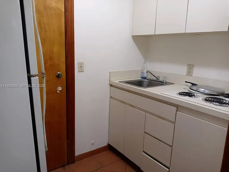3127 Coral Way #1 — Photo 5