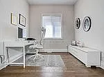 1362 Lynx Gdns — Photo 6