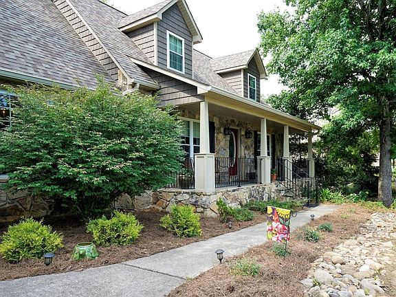 2nd image of 1206 Newcastle Way