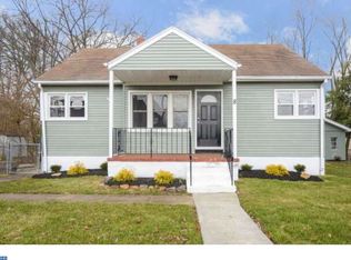 8 Nokomis Rd, Somerdale, NJ 08083