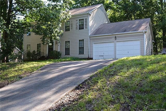 1st image of 4621 Bournewood Ln
