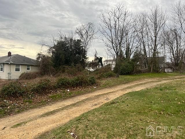 2nd image of 0 Division St