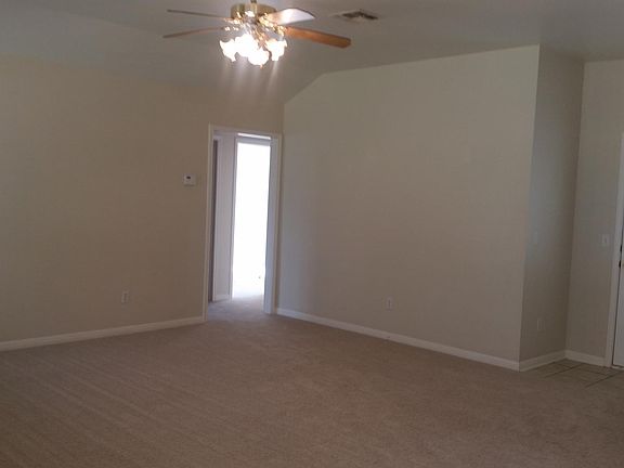 Front entry/Living room