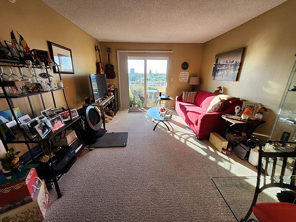 3rd image of 900 NE 18th Avenue #602