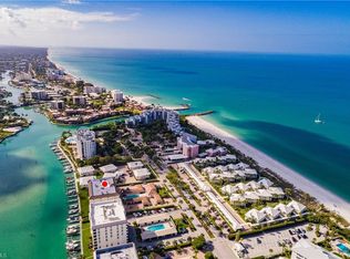 2600 Gulf Shore Blvd N APT 22, Naples, FL 34103